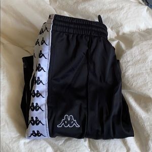 Kappa Pants With Buttons